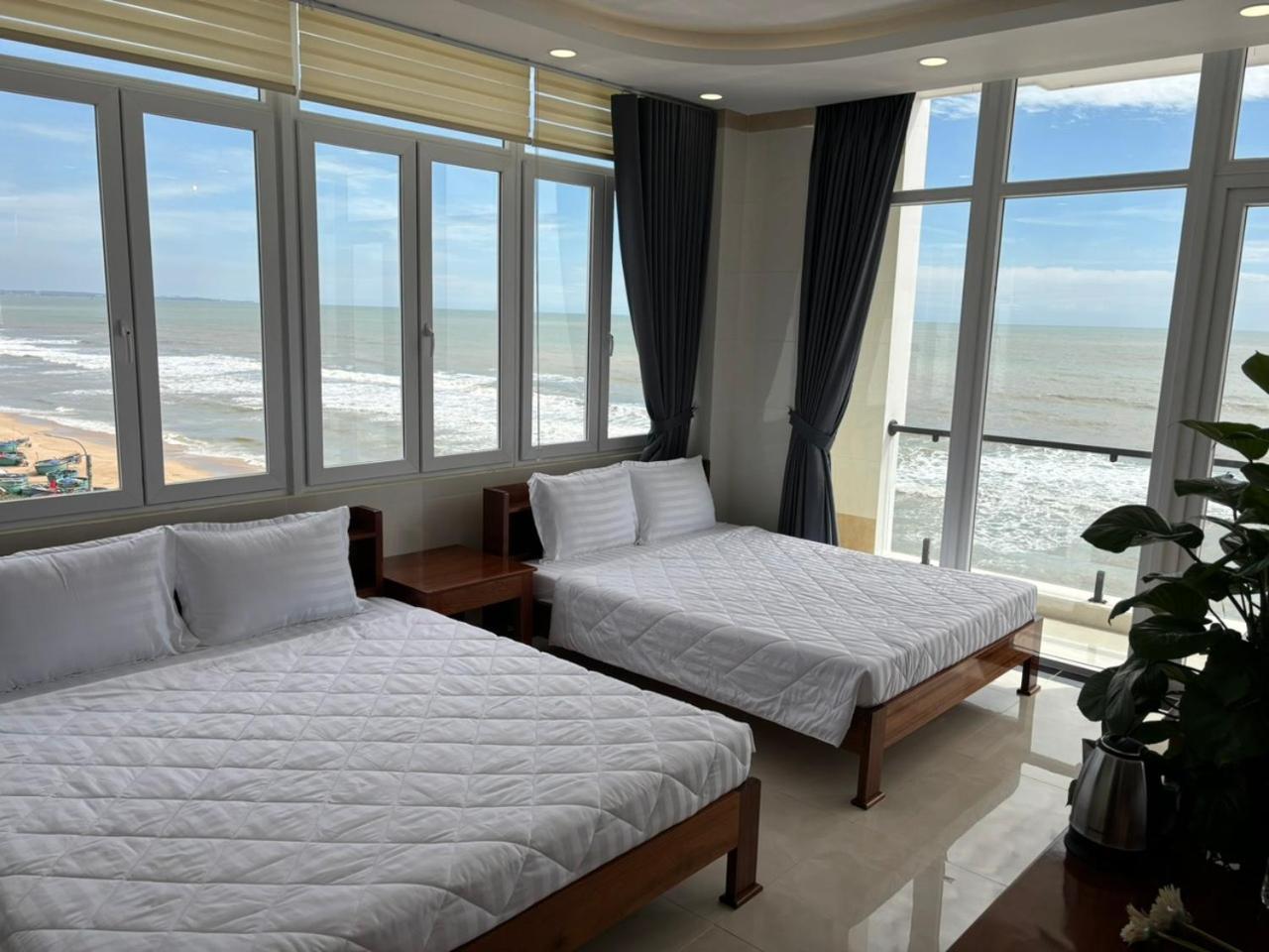 Hotel Khach San A68 Long My Esterno foto